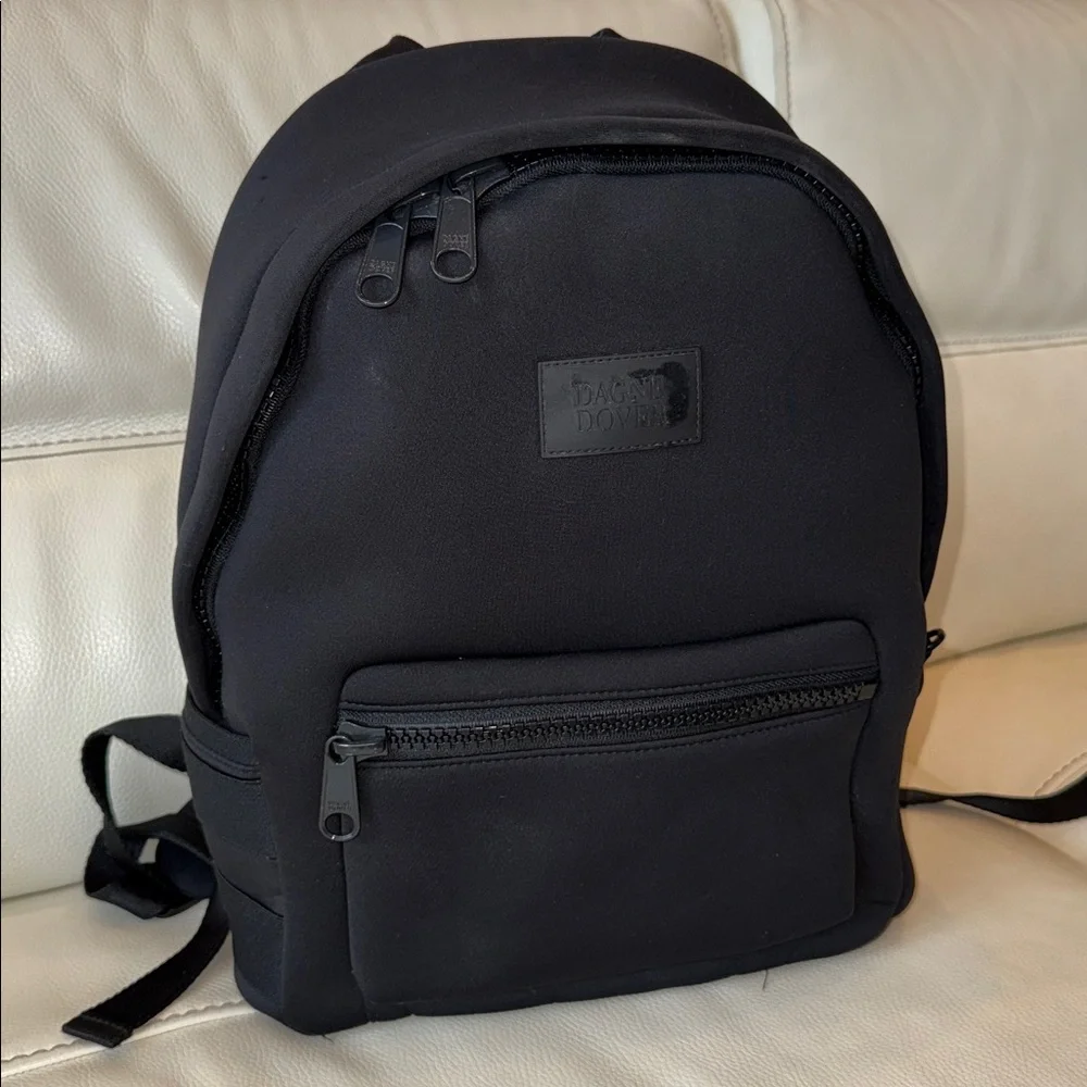 Dakine good see